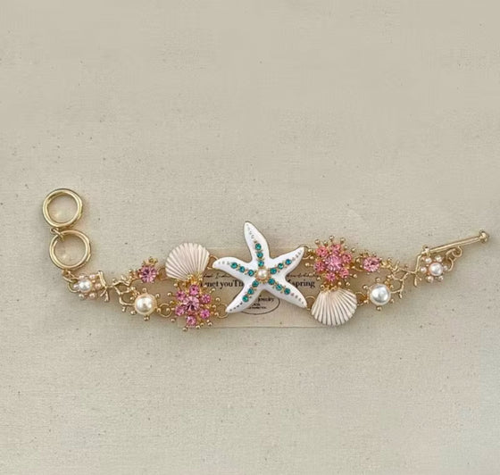 White Starfish Charm Necklace Set