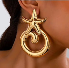 Gold Starfish Swirl Earrings